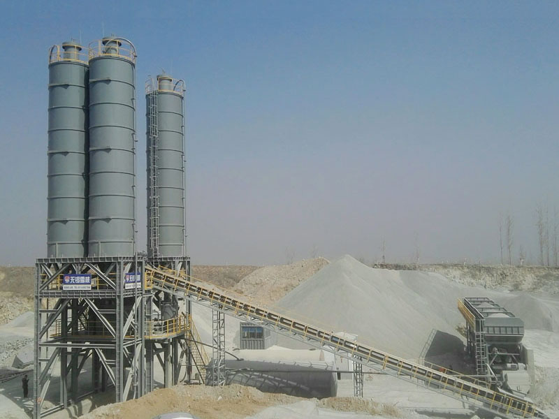 Sabitləşdirilmiş torpaq qarışdırma zavodu və beton qarışdırma zavodu arasındakı fərq nədir?